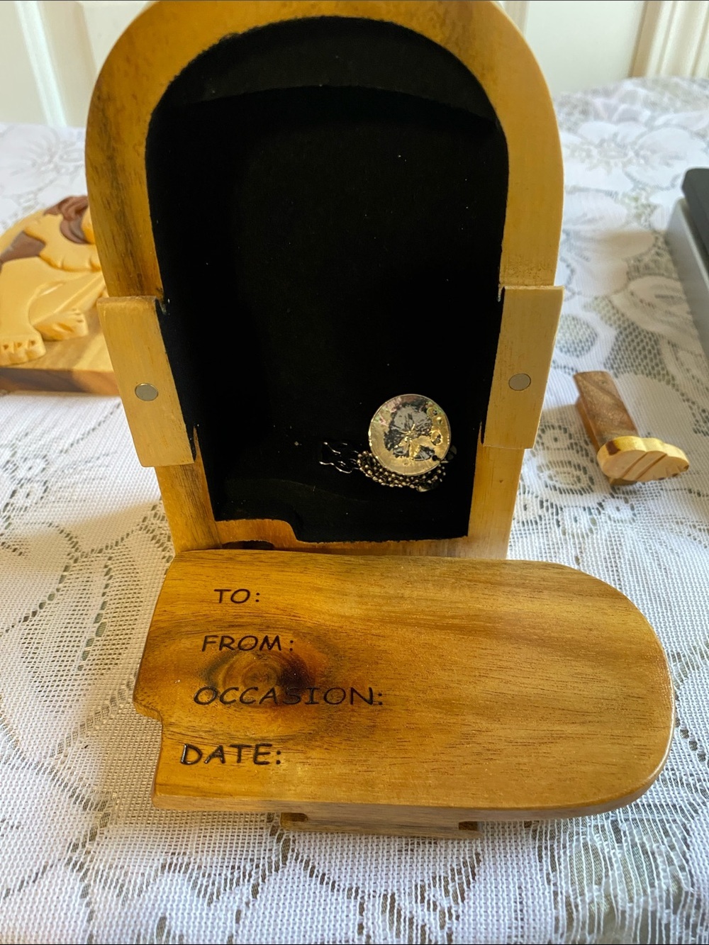 Carver Dan Bulldog Puzzle Box is hand‑carved hardwood secret box keepsake - Picture 9 of 15